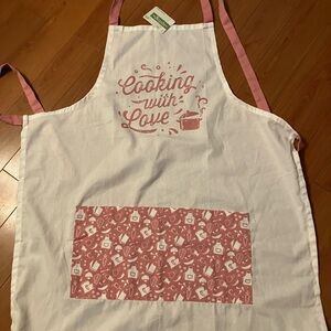 Apron new